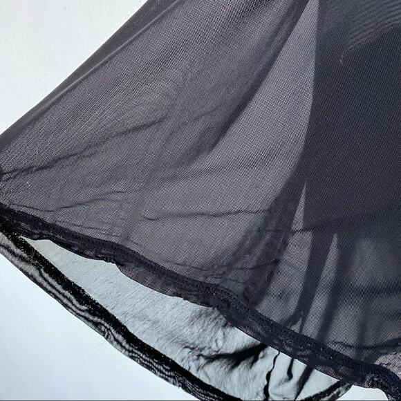 LF Stores Emma & Sam Mesh Stripe Oversized Hoodie Size Small - Picture 9 of 10